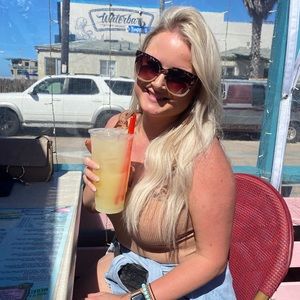 Meet your Posher, Sara